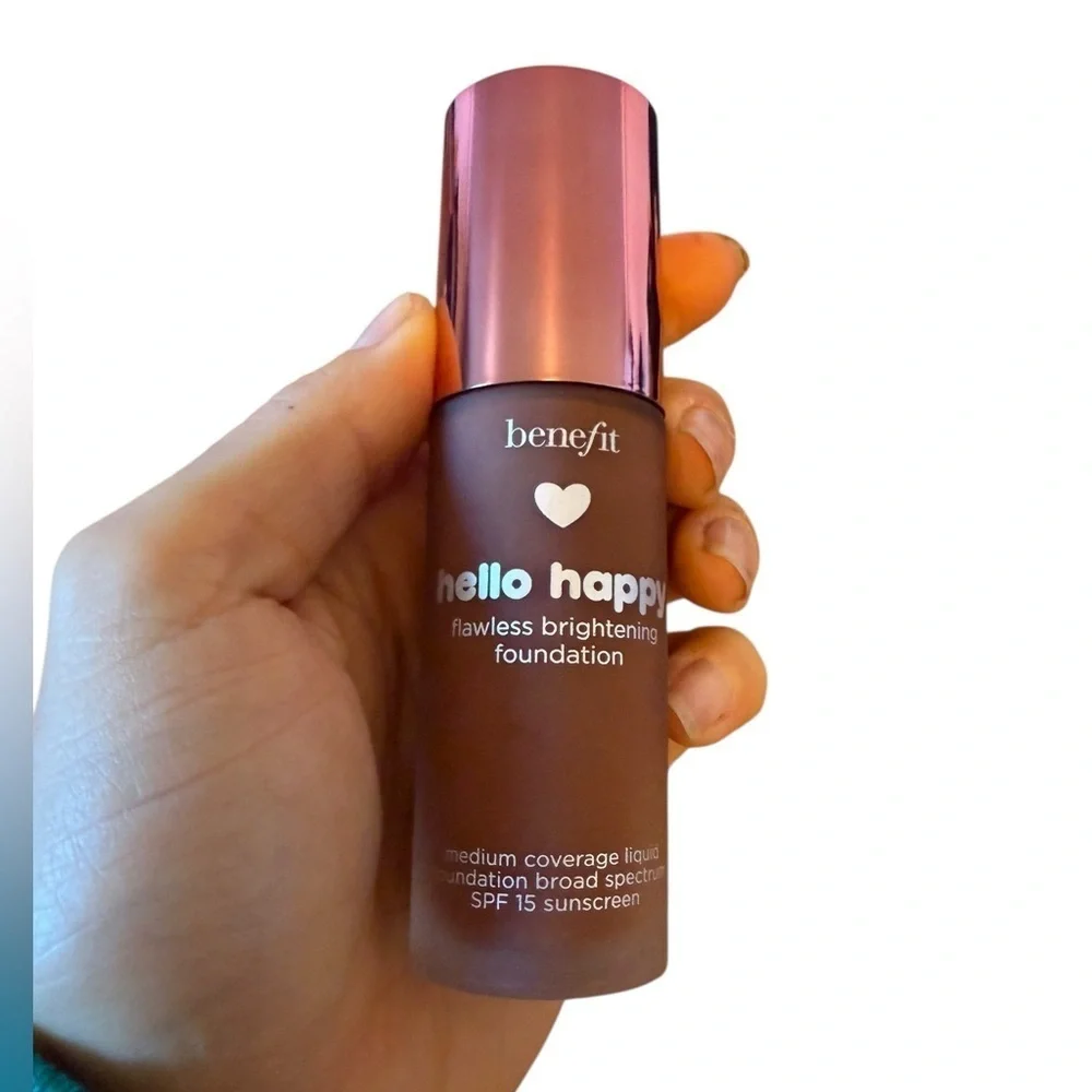 New Benefit Hello Happy Flawless Brightening Liquid Foundation Discontinued